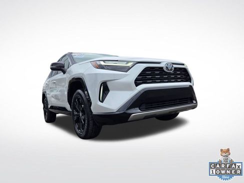 Used 2025 Toyota RAV4 XSE AWD/4WD image 49