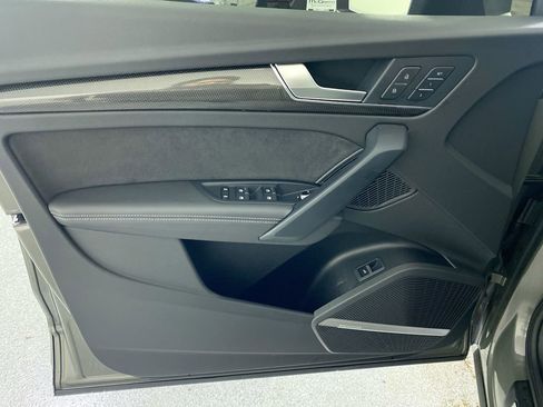 Used 2023 Audi SQ5 Premium Plus w/ Premium Plus Package image 20