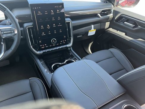 New 2026 GMC Yukon XL Elevation RWD image 19