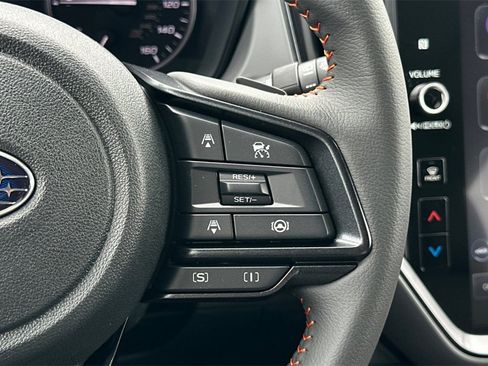 New 2025 Subaru Crosstrek 2.5i Limited w/ Crosstrek Mirror Package image 31