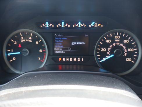 Used 2016 Ford F150 XLT w/ Equipment Group 302A Luxury AWD/4WD image 26