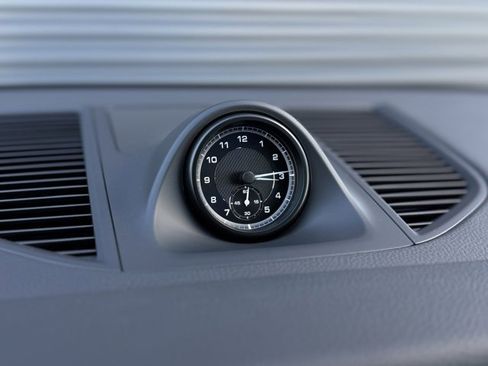 New 2026 Porsche Macan image 24