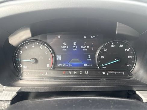 Used 2020 Ford Explorer XLT w/ Equipment Group 202A AWD/4WD image 13