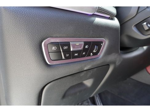 Used 2021 BMW X6 xDrive40i w/ M Sport Package AWD/4WD image 29