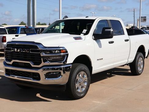 New 2025 RAM 2500 Tradesman AWD/4WD image 3