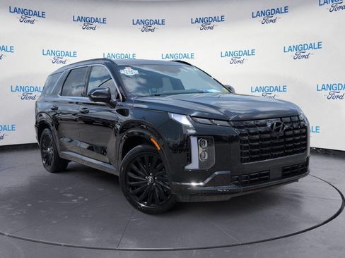 Used 2024 Hyundai Palisade Calligraphy AWD/4WD image 2