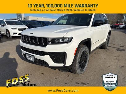 New 2026 Jeep Grand Cherokee Laredo