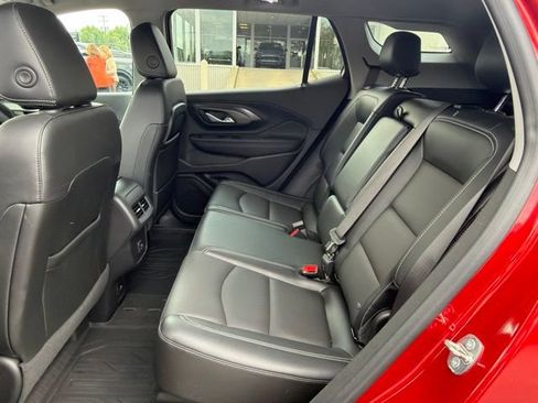 Certified 2024 GMC Terrain SLT w/ LPO, Floor Liner Package AWD/4WD image 24
