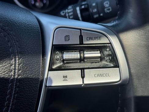 Used 2022 Kia Telluride EX FWD image 22