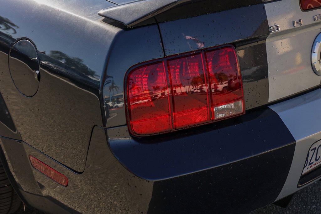 Used 2007 Ford Mustang Shelby GT500 RWD image 7