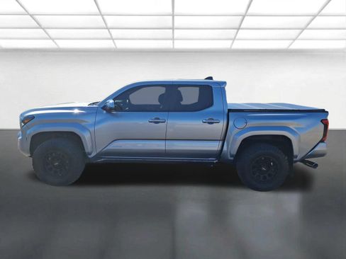 Used 2024 Toyota Tacoma Limited w/ Limited Package (LT) AWD/4WD image 6