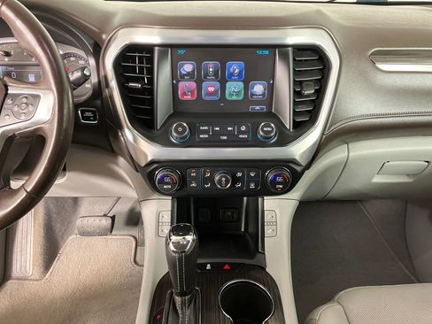 Used 2017 GMC Acadia SLT image 22