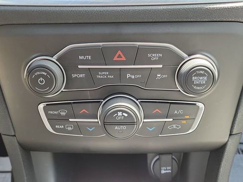 Used 2021 Dodge Charger R/T w/ Performance Handling Group RWD image 24