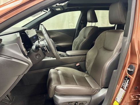 Used 2023 Lexus RX 350 w/ Accessory Package (2T) AWD/4WD image 19