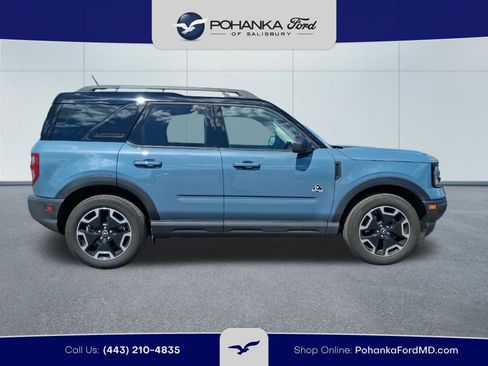 Used 2024 Ford Bronco Sport Outer Banks w/ Tech Package AWD/4WD image 4