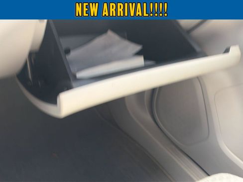 Used 2018 GMC Acadia SLE w/ LPO, Protection Package FWD image 27