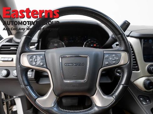 Used 2020 GMC Yukon Denali w/ Denali Ultimate Package image 10