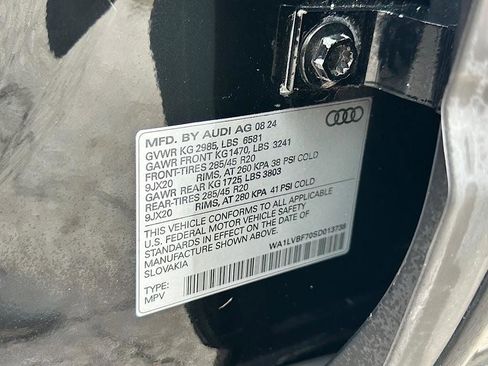 Used 2025 Audi Q7 3.0T Premium Plus AWD/4WD image 27