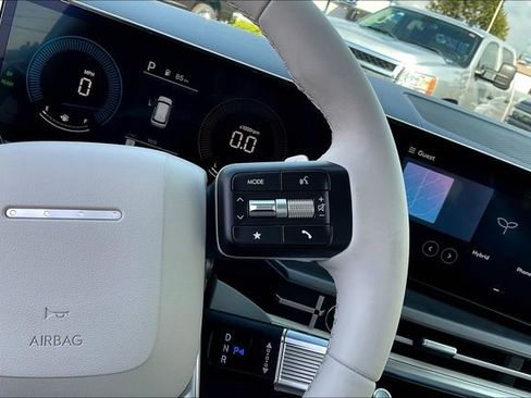 New 2026 Hyundai Santa Fe SE image 14