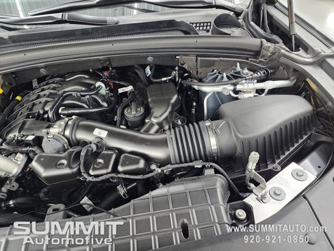 New 2025 Jeep Grand Cherokee L Limited w/ Black Appearance Package image 21