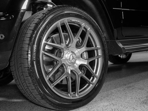 Certified 2024 Mercedes-Benz G 63 AMG 4MATIC image 9