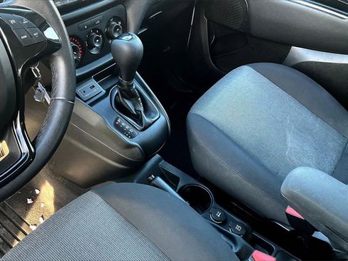 Used 2020 RAM ProMaster City Tradesman SLT image 12