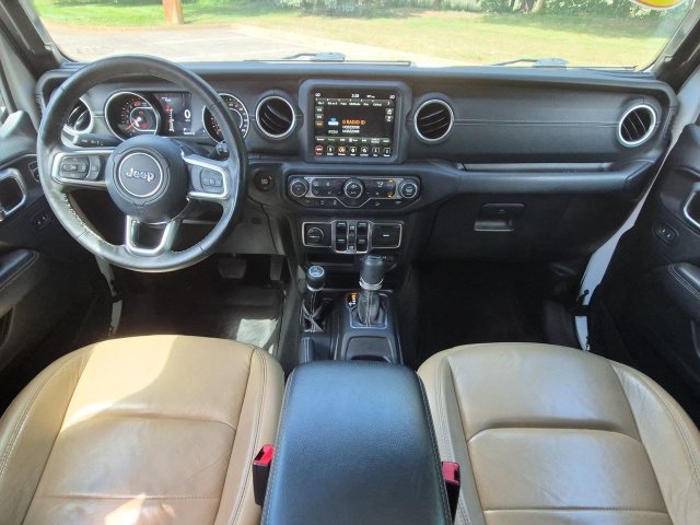 Used 2018 Jeep Wrangler Unlimited Sahara AWD/4WD image 22