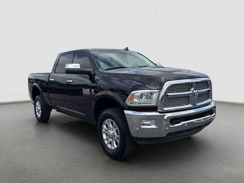 Used 2016 RAM 2500 Laramie AWD/4WD image 8