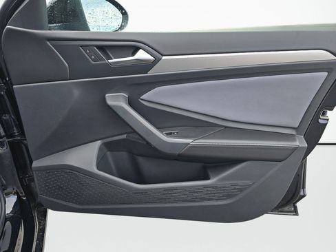 New 2026 Volkswagen Jetta SE FWD image 41