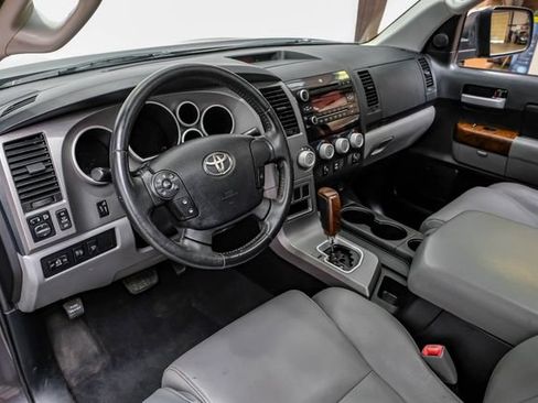 Used 2012 Toyota Tundra Limited w/ Memory Pkg AWD/4WD image 3