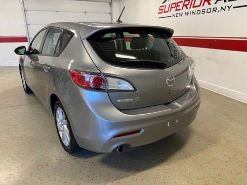 Used 2013 MAZDA MAZDA3 i Grand Touring image 6