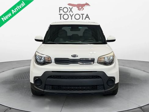Used 2017 Kia Soul FWD image 9
