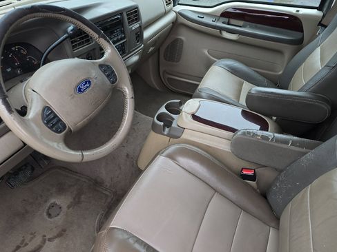 Used 2004 Ford Excursion Eddie Bauer image 7