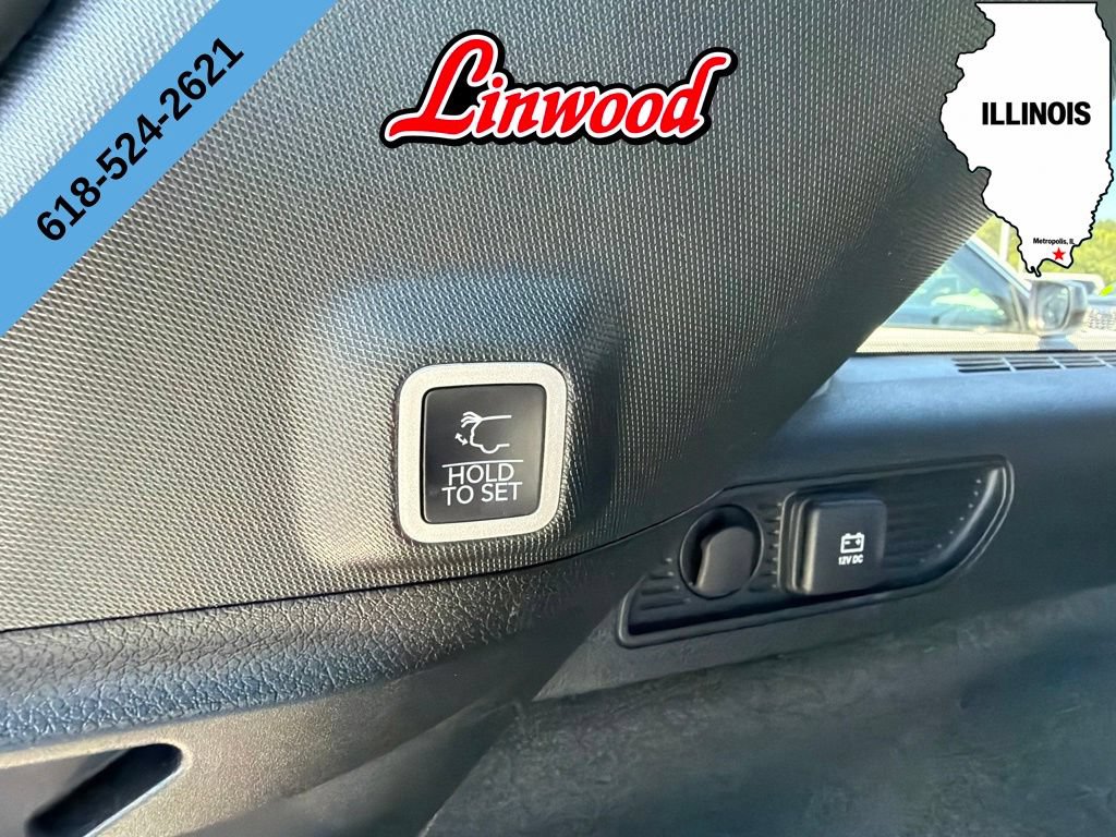 Used 2025 Jeep Grand Cherokee Summit AWD/4WD image 15