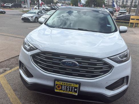 Used 2019 Ford Edge SEL w/ Equipment Group 201A image 9