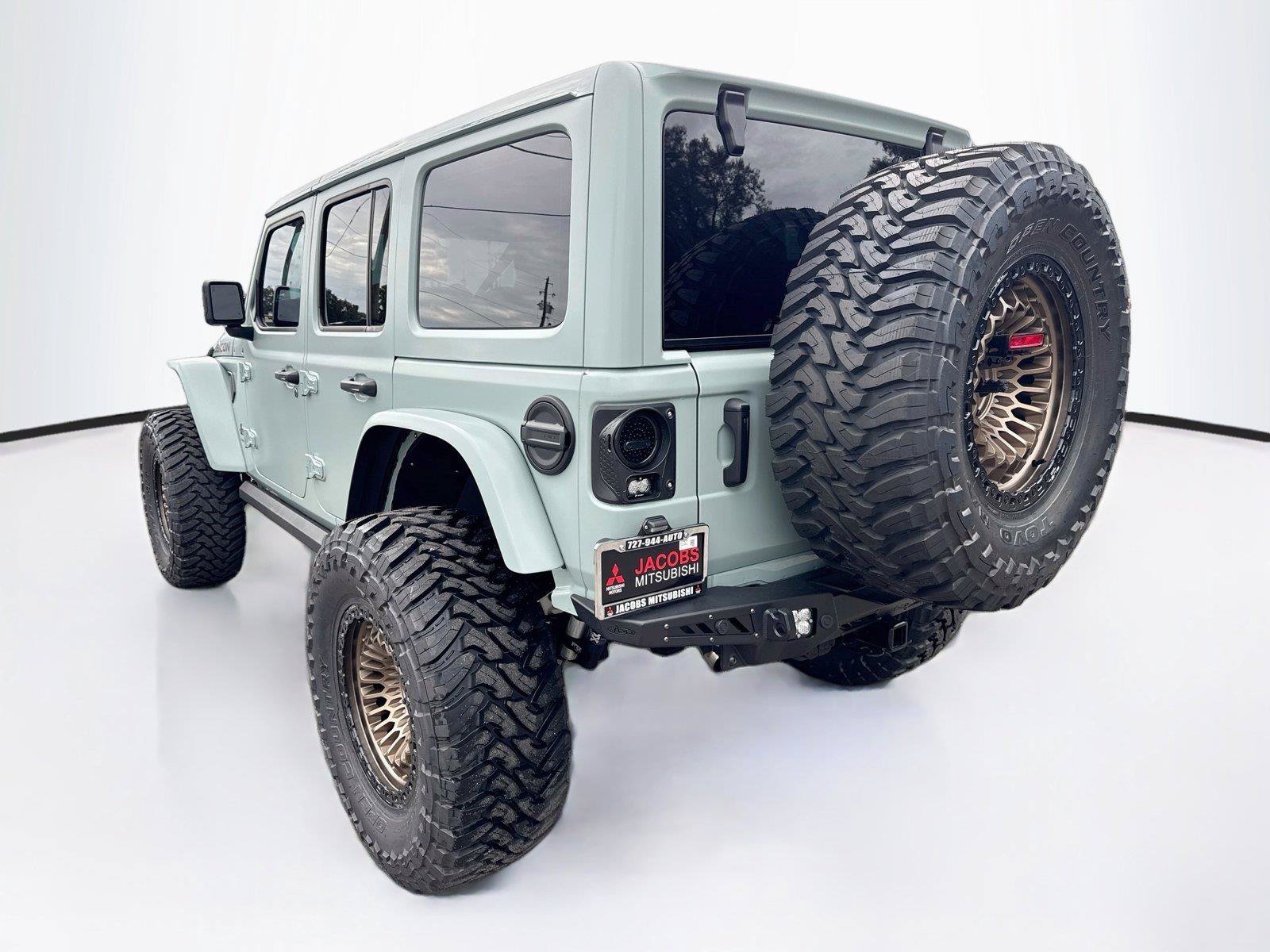 Used 2024 Jeep Wrangler Unlimited Rubicon 392 AWD/4WD image 3