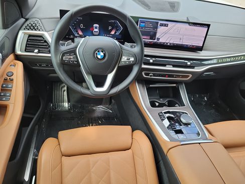 Used 2024 BMW X5 sDrive40i w/ Parking Assistance Package RWD image 6