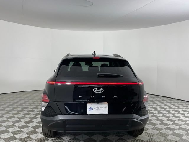 Used 2024 Hyundai Kona SEL FWD image 6