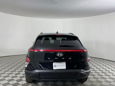 Used 2024 Hyundai Kona SEL FWD image 6