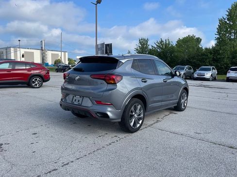 Used 2020 Buick Encore GX Essence w/ Sport Touring Package AWD/4WD image 5