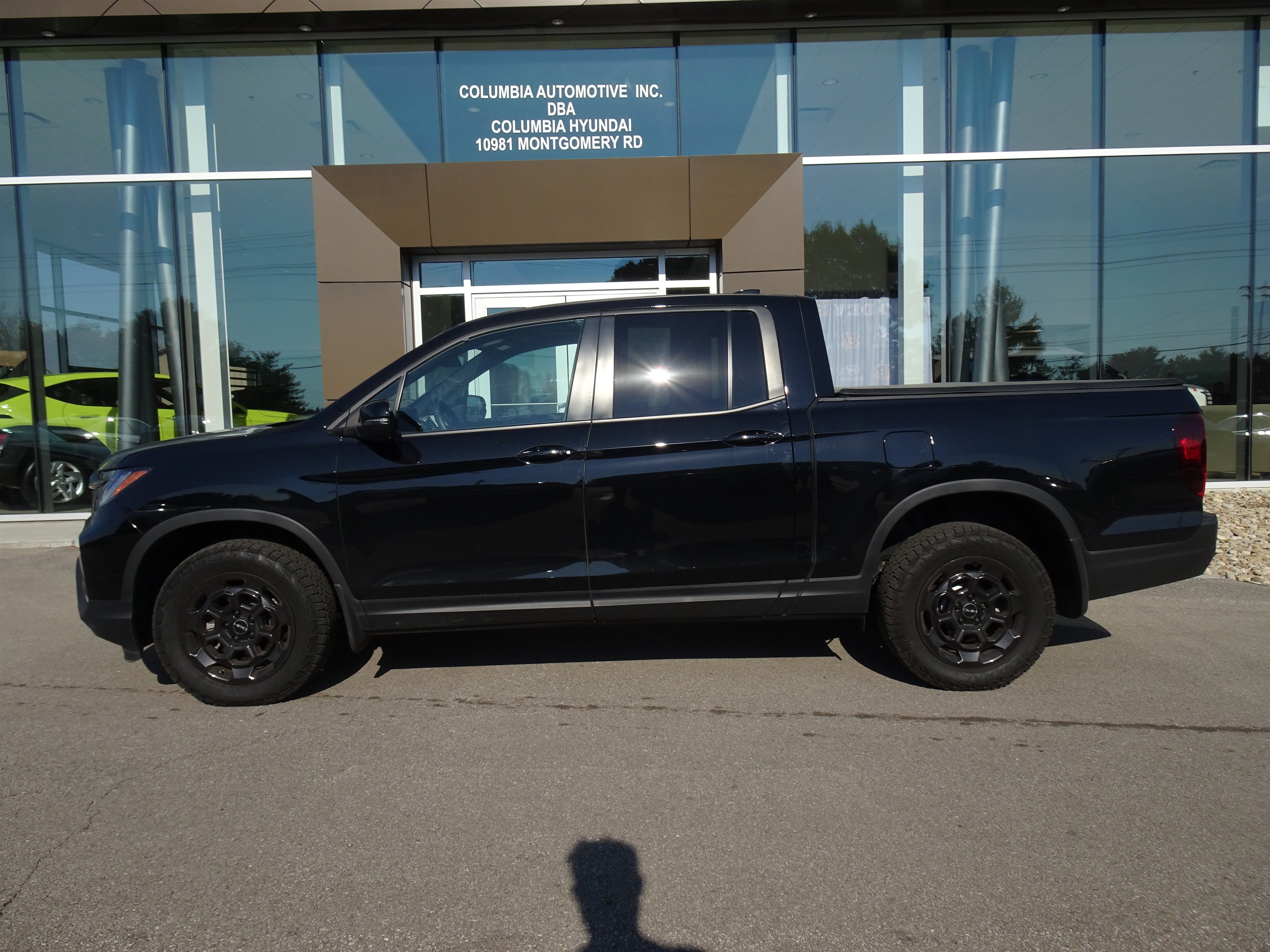 Used 2025 Honda Ridgeline TrailSport+ image 2