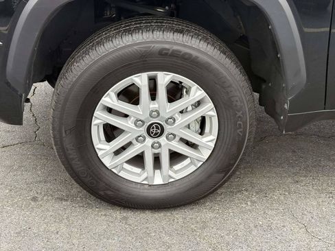 Used 2024 Toyota Tundra SR5 AWD/4WD image 12