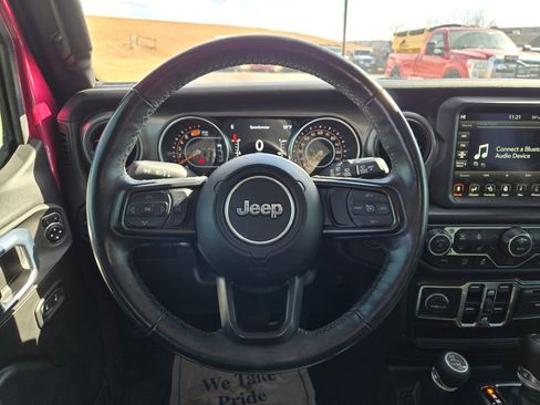 Used 2021 Jeep Wrangler Unlimited Sport image 19