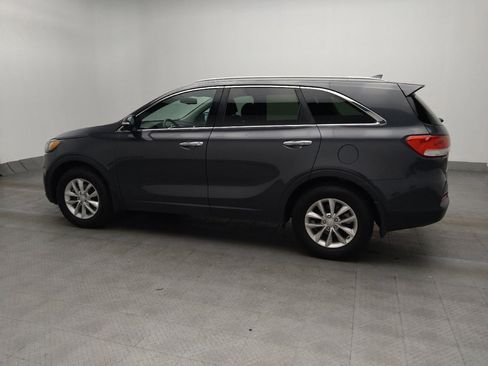 Used 2017 Kia Sorento FWD w/ LX Convenience Package image 3