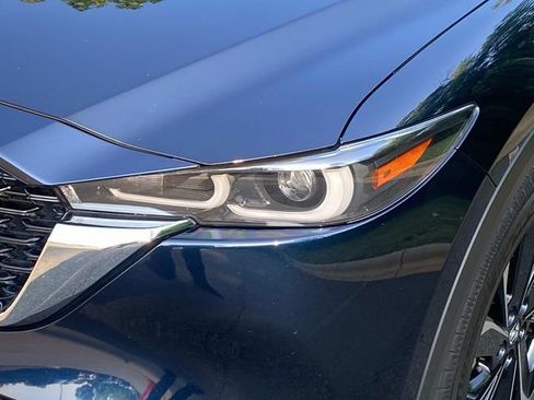 Used 2022 MAZDA CX-5 AWD 2.5 S w/ Premium Package image 5