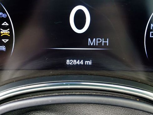 Used 2017 Jeep Grand Cherokee Altitude AWD/4WD image 46
