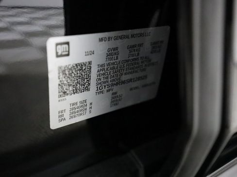 Used 2025 Cadillac Escalade V image 55