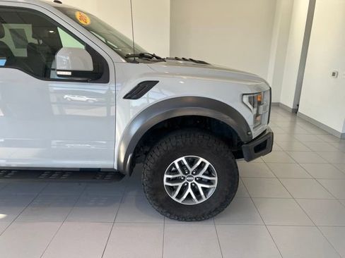 Used 2017 Ford F150 Raptor w/ Equipment Group 802A Luxury AWD/4WD image 11