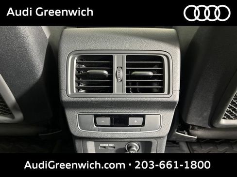 Used 2023 Audi Q5 2.0T Premium Plus w/ Premium Plus Package AWD/4WD image 17