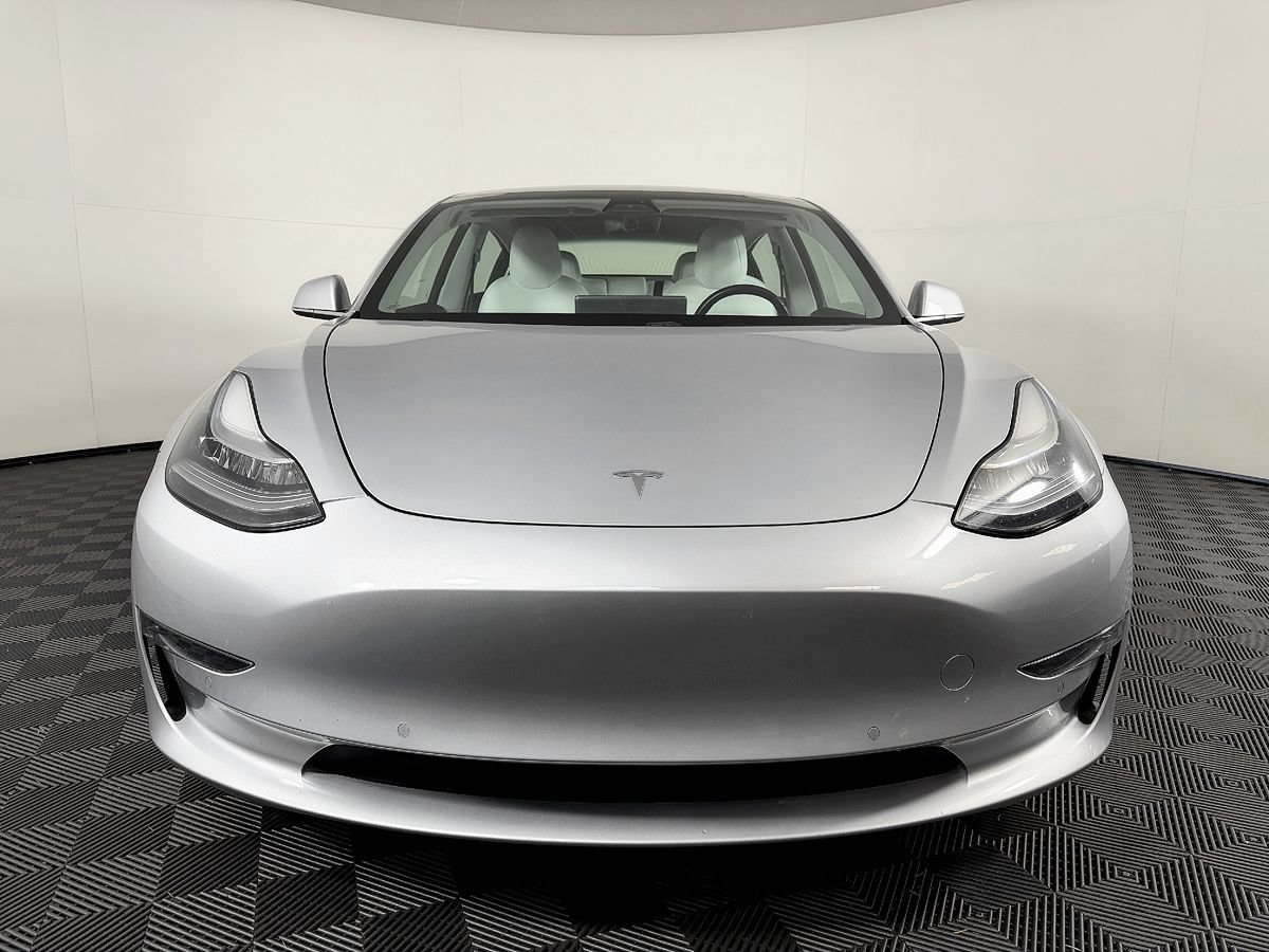Used 2018 Tesla Model 3 Long Range AWD/4WD image 4